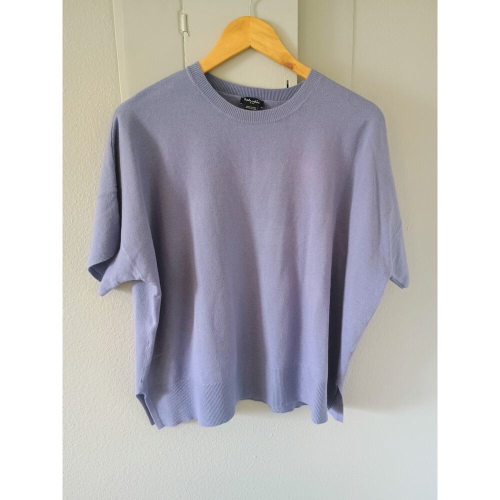 Splendid short sleeve sweater purple lavender super soft cozy quiet Luxury small
